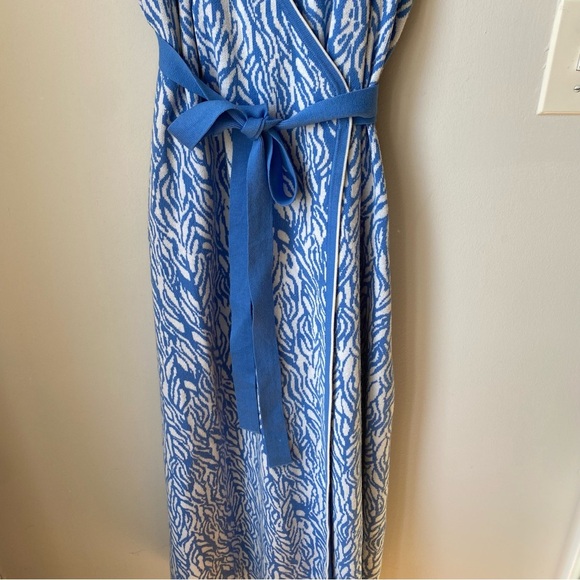 Diane von Furstenberg Collared Midi Wrap Dress | Blue & White | Size M - Picture 5 of 9